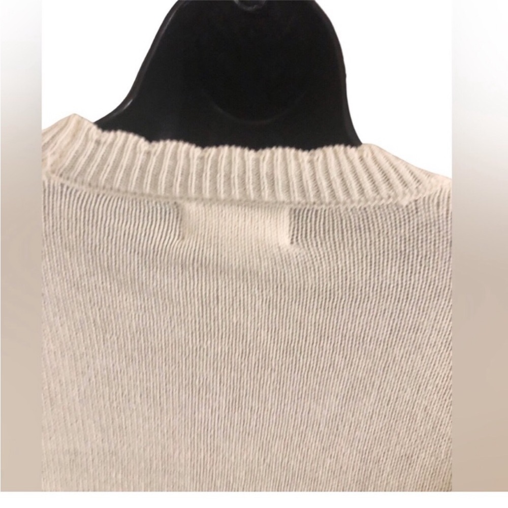 Jessica Simpson Cream blue‎ rosebud embroidered scallop neck sweater size Small - Picture 8 of 15